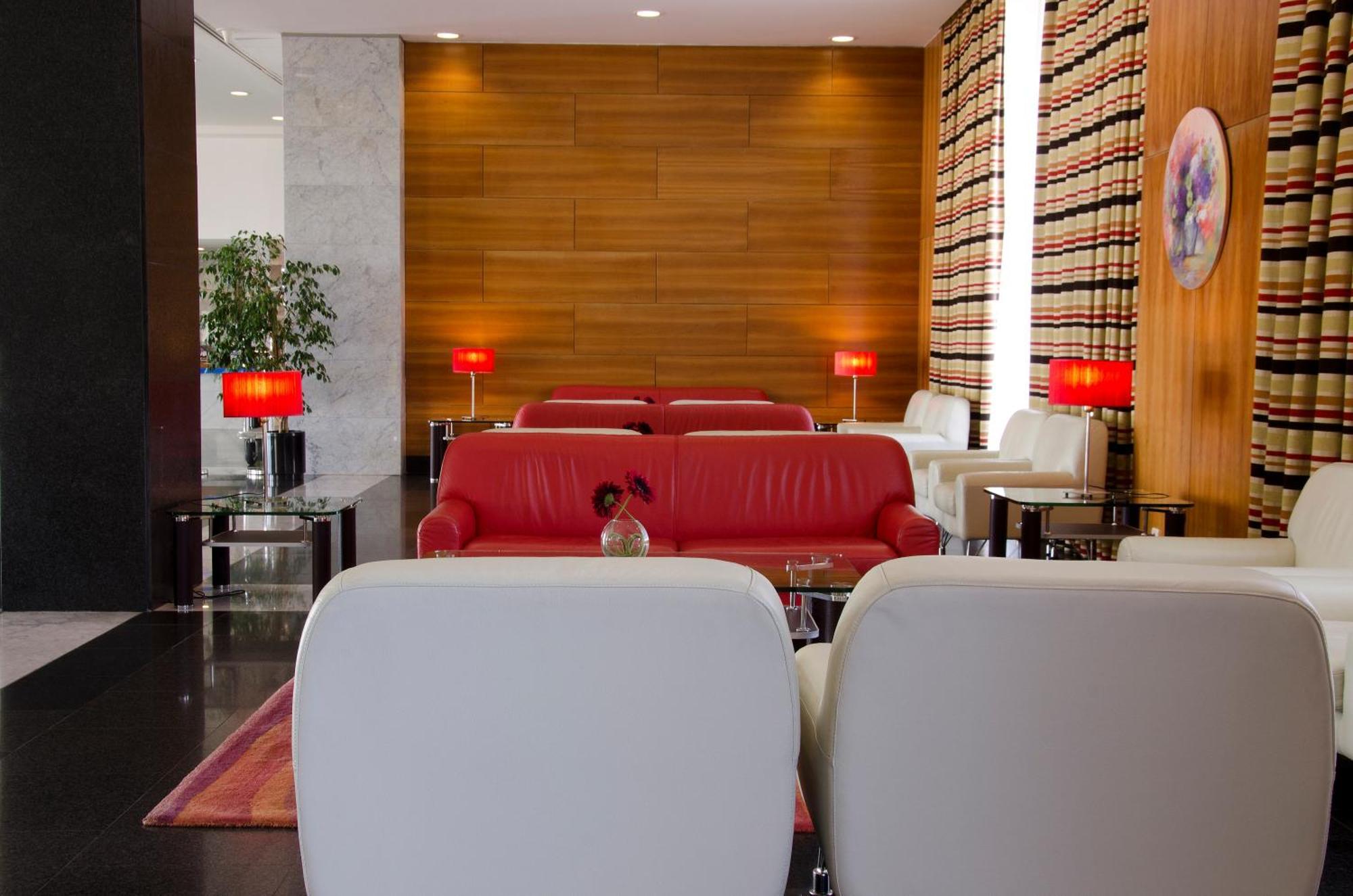 Vip Executive Santa Iria Hotel Santa Iria de Azoia Buitenkant foto