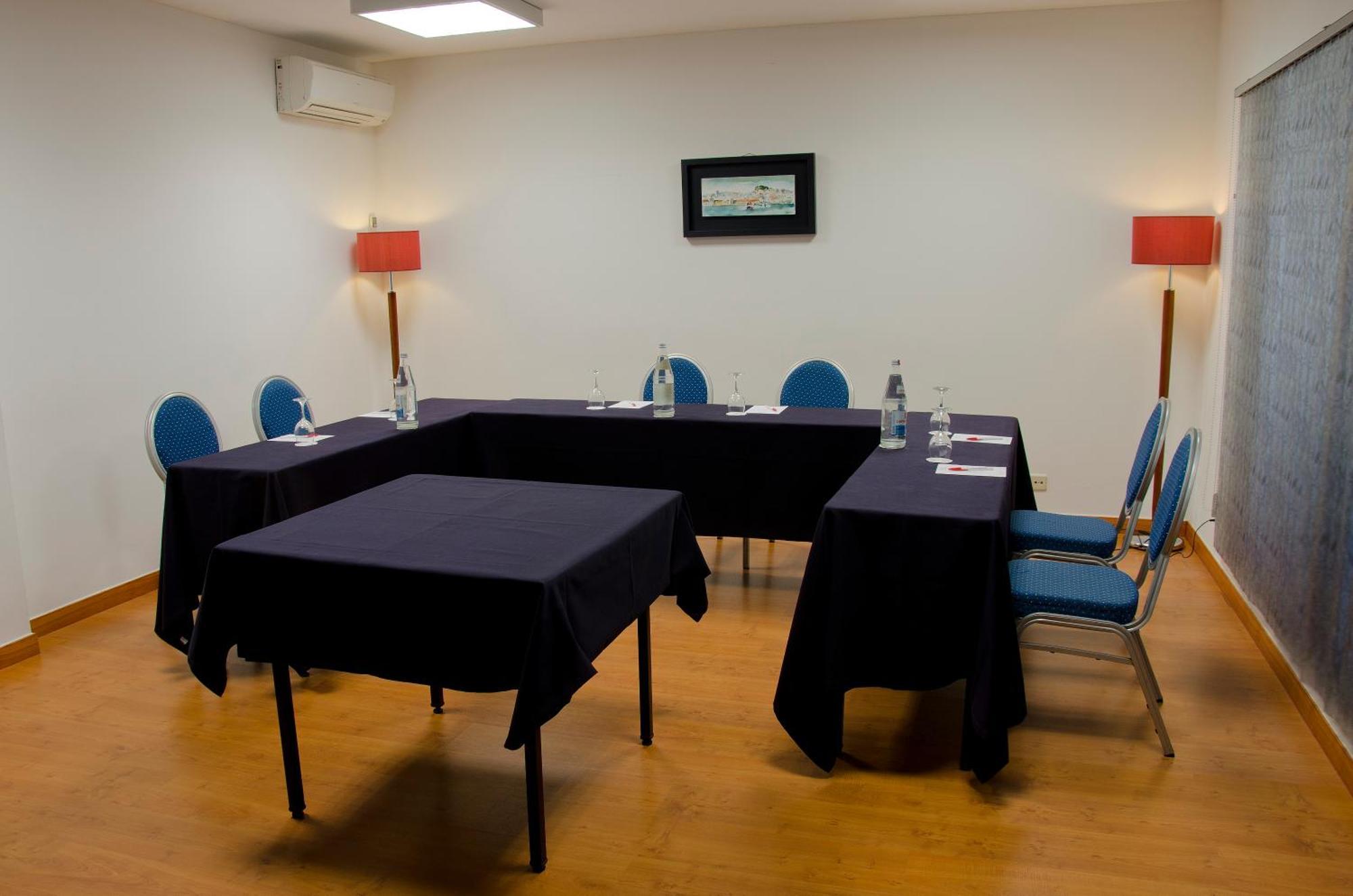 Vip Executive Santa Iria Hotel Santa Iria de Azoia Buitenkant foto