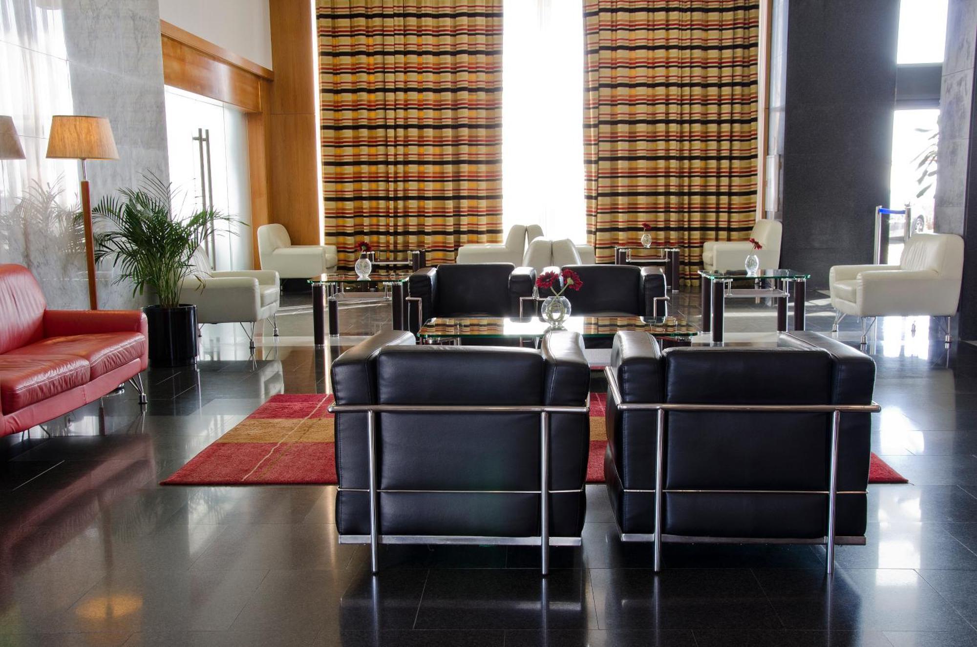 Vip Executive Santa Iria Hotel Santa Iria de Azoia Buitenkant foto