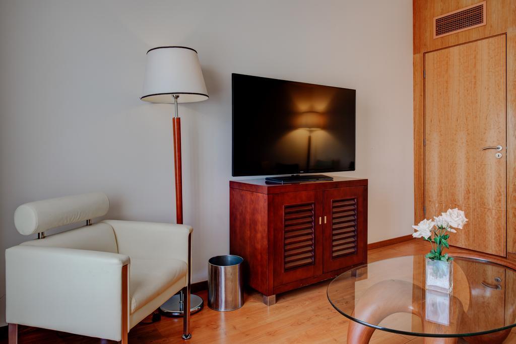 Vip Executive Santa Iria Hotel Santa Iria de Azoia Buitenkant foto