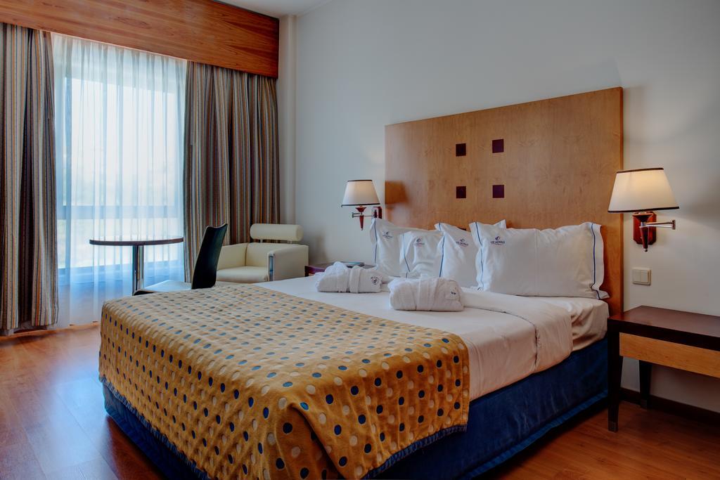 Vip Executive Santa Iria Hotel Santa Iria de Azoia Buitenkant foto